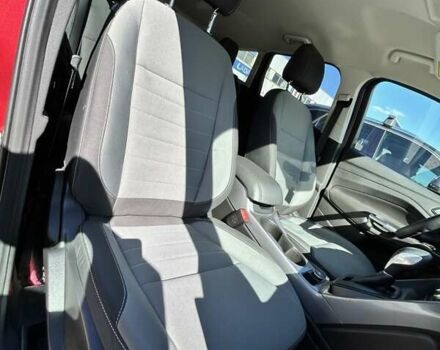 Форд Эскейп 2015 в Сумах на Automoto.ua Красный Форд Эскейп, объемом двигателя 2.49 л и пробегом 98 тыс. км за 13000 $, фото 30 на Automoto.ua