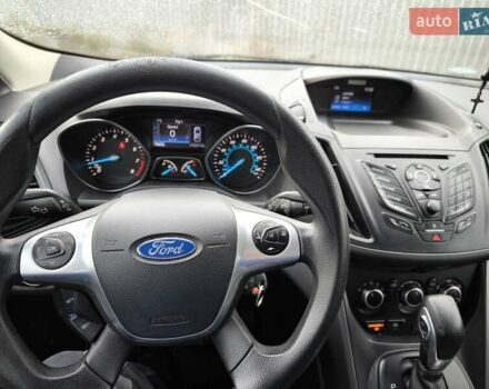 Червоний Форд Ескейп, об'ємом двигуна 2.49 л та пробігом 176 тис. км за 11500 $, фото 15 на Automoto.ua