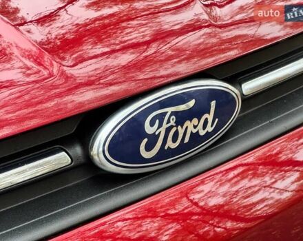 Червоний Форд Ескейп, об'ємом двигуна 2 л та пробігом 178 тис. км за 11998 $, фото 7 на Automoto.ua