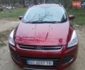 Красный Форд Эскейп, объемом двигателя 2 л и пробегом 190 тыс. км за 11900 $, фото 1 на Automoto.ua
