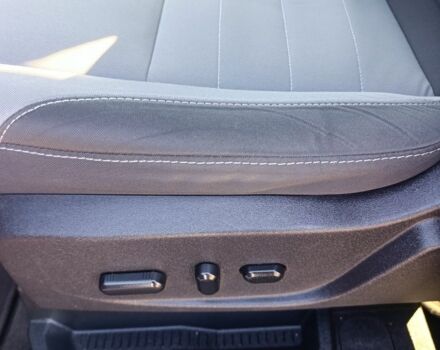 Форд Эскейп 2015 в Иршава на Automoto.ua Красный Форд Эскейп, объемом двигателя 2 л и пробегом 186 тыс. км за 10800 $, фото 6 на Automoto.ua