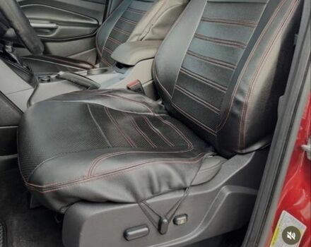 Форд Эскейп 2015 в Кропивницком (Кировограде) на Automoto.ua Красный Форд Эскейп, объемом двигателя 2.5 л и пробегом 127 тыс. км за 12200 $, фото 3 на Automoto.ua