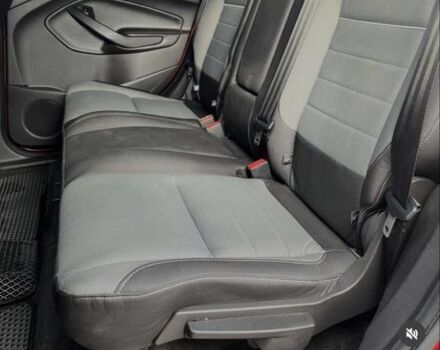 Форд Эскейп 2015 в Кропивницком (Кировограде) на Automoto.ua Красный Форд Эскейп, объемом двигателя 2.5 л и пробегом 127 тыс. км за 12200 $, фото 4 на Automoto.ua