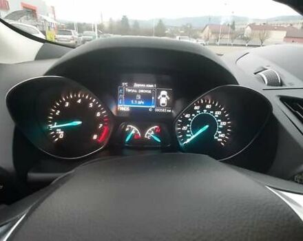 Красный Форд Эскейп, объемом двигателя 2 л и пробегом 93 тыс. км за 11300 $, фото 14 на Automoto.ua