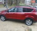 Красный Форд Эскейп, объемом двигателя 2 л и пробегом 190 тыс. км за 11900 $, фото 2 на Automoto.ua
