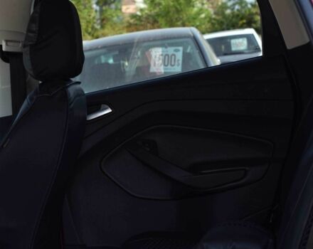 Красный Форд Эскейп, объемом двигателя 2.5 л и пробегом 187 тыс. км за 12350 $, фото 17 на Automoto.ua