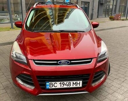 Красный Форд Эскейп, объемом двигателя 2 л и пробегом 141 тыс. км за 13000 $, фото 2 на Automoto.ua
