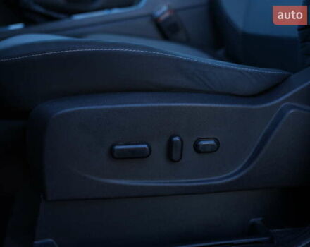 Красный Форд Эскейп, объемом двигателя 1.5 л и пробегом 112 тыс. км за 12200 $, фото 14 на Automoto.ua