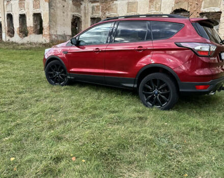 Форд Ескейп 2016 у Нетешине на Automoto.ua Червоний Форд Ескейп, об'ємом двигуна 2 л та пробігом 111 тис. км за 14700 $, фото 41 на Automoto.ua