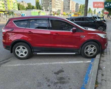 Червоний Форд Ескейп, об'ємом двигуна 1.5 л та пробігом 76 тис. км за 12500 $, фото 3 на Automoto.ua