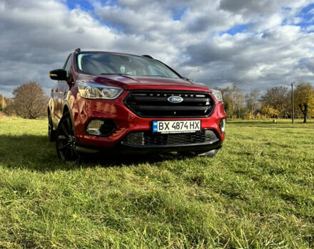 Форд Ескейп 2016 у Нетешине на Automoto.ua Червоний Форд Ескейп, об'ємом двигуна 2 л та пробігом 111 тис. км за 14700 $, фото 8 на Automoto.ua