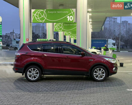 Красный Форд Эскейп, объемом двигателя 1.5 л и пробегом 94 тыс. км за 11000 $, фото 12 на Automoto.ua