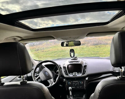 Форд Ескейп 2016 у Нетешине на Automoto.ua Червоний Форд Ескейп, об'ємом двигуна 2 л та пробігом 111 тис. км за 14700 $, фото 62 на Automoto.ua