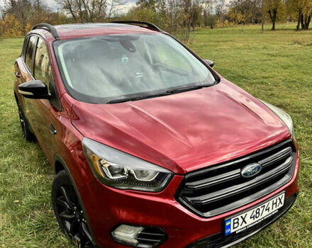 Форд Ескейп 2016 у Нетешине на Automoto.ua Червоний Форд Ескейп, об'ємом двигуна 2 л та пробігом 111 тис. км за 14700 $, фото 42 на Automoto.ua