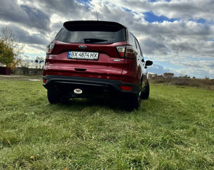Форд Ескейп 2016 у Нетешине на Automoto.ua Червоний Форд Ескейп, об'ємом двигуна 2 л та пробігом 111 тис. км за 14700 $, фото 46 на Automoto.ua