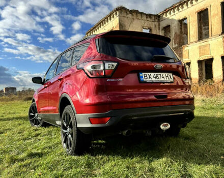 Форд Ескейп 2016 у Нетешине на Automoto.ua Червоний Форд Ескейп, об'ємом двигуна 2 л та пробігом 111 тис. км за 14700 $, фото 24 на Automoto.ua
