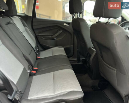 Червоний Форд Ескейп, об'ємом двигуна 1.5 л та пробігом 207 тис. км за 10350 $, фото 34 на Automoto.ua