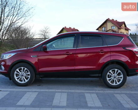 Красный Форд Эскейп, объемом двигателя 1.5 л и пробегом 112 тыс. км за 12200 $, фото 7 на Automoto.ua