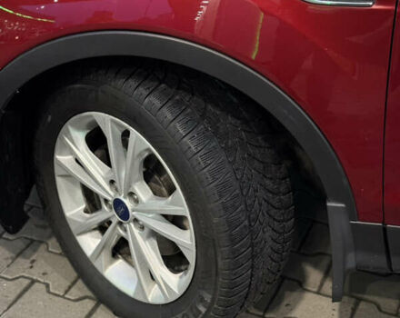 Красный Форд Эскейп, объемом двигателя 1.5 л и пробегом 94 тыс. км за 11000 $, фото 20 на Automoto.ua