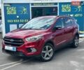 Красный Форд Эскейп, объемом двигателя 2 л и пробегом 102 тыс. км за 11990 $, фото 1 на Automoto.ua