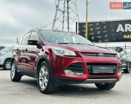 Красный Форд Эскейп, объемом двигателя 2 л и пробегом 167 тыс. км за 15800 $, фото 8 на Automoto.ua