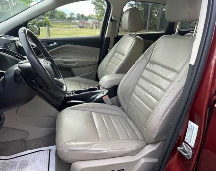 Червоний Форд Ескейп, об'ємом двигуна 2 л та пробігом 77 тис. км за 8500 $, фото 6 на Automoto.ua