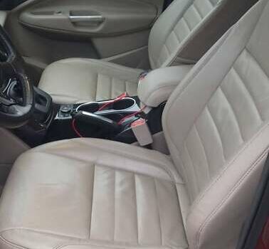 Форд Ескейп 2016 у Києві на Automoto.ua Червоний Форд Ескейп, об'ємом двигуна 1.6 л та пробігом 104 тис. км за 14200 $, фото 13 на Automoto.ua