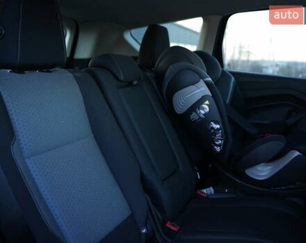 Красный Форд Эскейп, объемом двигателя 1.5 л и пробегом 112 тыс. км за 12200 $, фото 18 на Automoto.ua