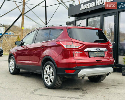 Красный Форд Эскейп, объемом двигателя 2 л и пробегом 167 тыс. км за 15800 $, фото 13 на Automoto.ua