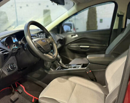 Красный Форд Эскейп, объемом двигателя 1.5 л и пробегом 94 тыс. км за 11000 $, фото 42 на Automoto.ua