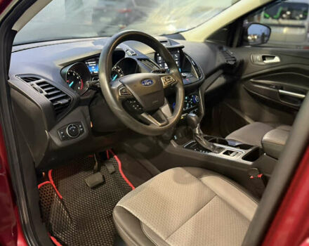 Красный Форд Эскейп, объемом двигателя 1.5 л и пробегом 94 тыс. км за 11000 $, фото 29 на Automoto.ua