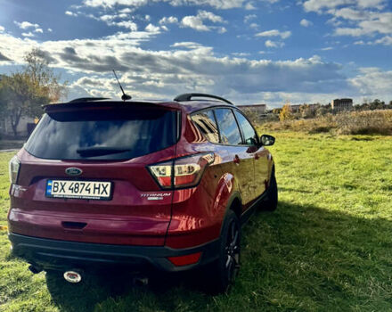 Форд Ескейп 2016 у Нетешине на Automoto.ua Червоний Форд Ескейп, об'ємом двигуна 2 л та пробігом 111 тис. км за 14700 $, фото 21 на Automoto.ua