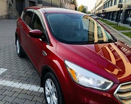 Форд Эскейп 2016 в Ивано-Франковске на Automoto.ua Красный Форд Эскейп, объемом двигателя 2 л и пробегом 173 тыс. км за 14400 $, фото 4 на Automoto.ua