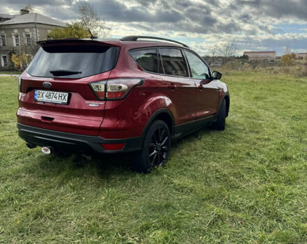 Форд Ескейп 2016 у Нетешине на Automoto.ua Червоний Форд Ескейп, об'ємом двигуна 2 л та пробігом 111 тис. км за 14700 $, фото 50 на Automoto.ua