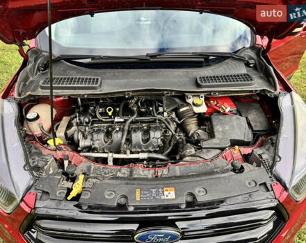 Форд Ескейп 2016 у Нетешине на Automoto.ua Червоний Форд Ескейп, об'ємом двигуна 2 л та пробігом 111 тис. км за 14700 $, фото 70 на Automoto.ua