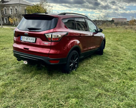 Форд Ескейп 2016 у Нетешине на Automoto.ua Червоний Форд Ескейп, об'ємом двигуна 2 л та пробігом 111 тис. км за 14700 $, фото 49 на Automoto.ua