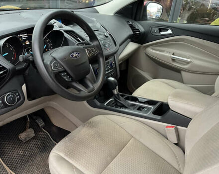 Червоний Форд Ескейп, об'ємом двигуна 1.5 л та пробігом 64 тис. км за 8900 $, фото 11 на Automoto.ua