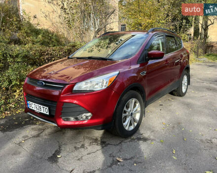 Красный Форд Эскейп, объемом двигателя 2 л и пробегом 146 тыс. км за 12000 $, фото 12 на Automoto.ua