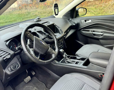 Форд Ескейп 2016 у Нетешине на Automoto.ua Червоний Форд Ескейп, об'ємом двигуна 2 л та пробігом 111 тис. км за 14700 $, фото 74 на Automoto.ua