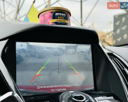 Красный Форд Эскейп, объемом двигателя 2 л и пробегом 167 тыс. км за 15800 $, фото 34 на Automoto.ua