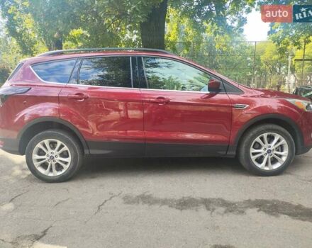 Красный Форд Эскейп, объемом двигателя 2 л и пробегом 118 тыс. км за 13000 $, фото 9 на Automoto.ua