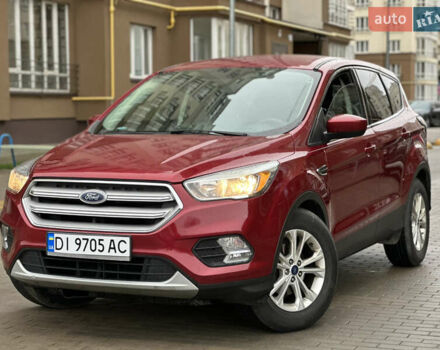 Червоний Форд Ескейп, об'ємом двигуна 1.5 л та пробігом 207 тис. км за 10350 $, фото 9 на Automoto.ua