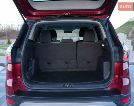 Красный Форд Эскейп, объемом двигателя 1.5 л и пробегом 112 тыс. км за 12200 $, фото 9 на Automoto.ua