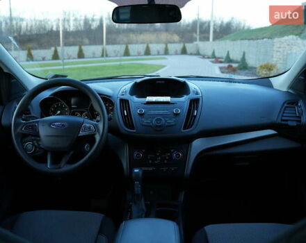 Красный Форд Эскейп, объемом двигателя 1.5 л и пробегом 112 тыс. км за 12200 $, фото 13 на Automoto.ua