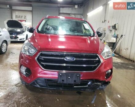Червоний Форд Ескейп, об'ємом двигуна 2 л та пробігом 131 тис. км за 2900 $, фото 4 на Automoto.ua