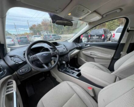 Красный Форд Эскейп, объемом двигателя 4.5 л и пробегом 62 тыс. км за 7700 $, фото 7 на Automoto.ua