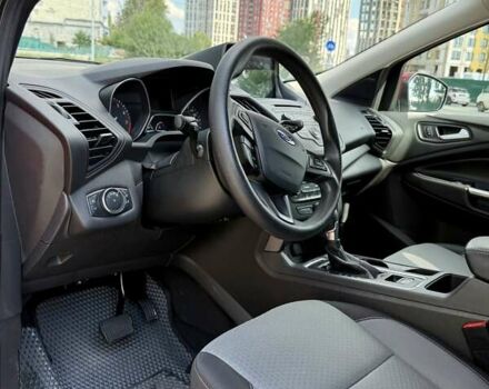 Червоний Форд Ескейп, об'ємом двигуна 2 л та пробігом 121 тис. км за 14400 $, фото 11 на Automoto.ua