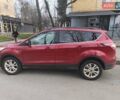 Красный Форд Эскейп, объемом двигателя 2 л и пробегом 178 тыс. км за 15000 $, фото 1 на Automoto.ua