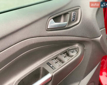 Червоний Форд Ескейп, об'ємом двигуна 2 л та пробігом 179 тис. км за 14890 $, фото 21 на Automoto.ua