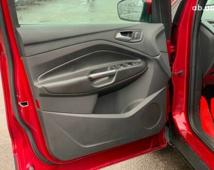 Красный Форд Эскейп, объемом двигателя 2 л и пробегом 179 тыс. км за 14890 $, фото 20 на Automoto.ua